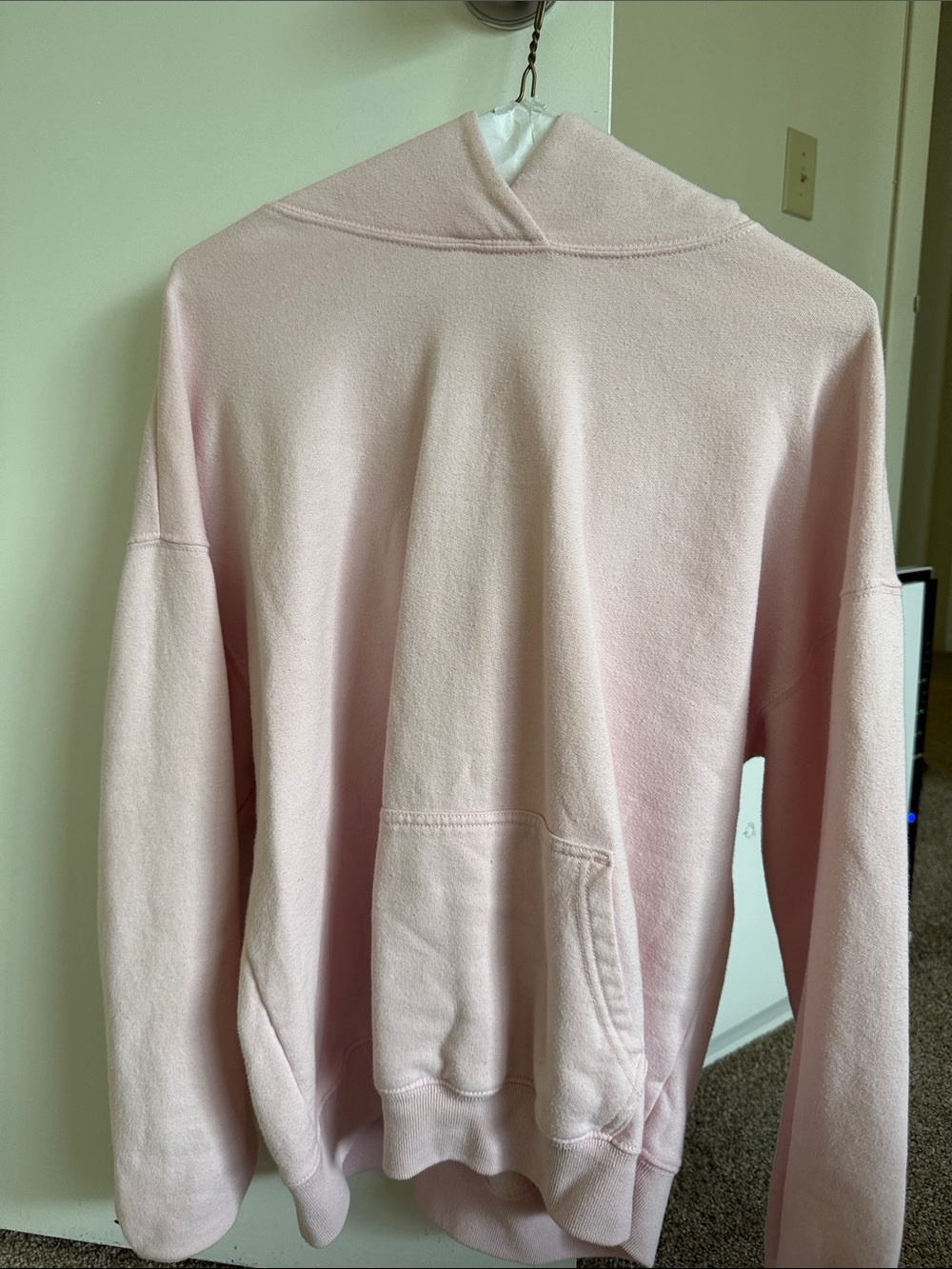 Hollister Women's Light Pink Pullover Hoodie Sweater